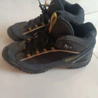 کفش کوهنوردی کارناک اصل|کیف، کفش، کمربند|ایلام, |دیوار