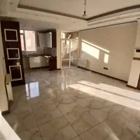 ۶۲ متر نوساز، با پارکینگ بزرگ