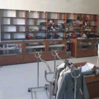 فروش قفسه و رگال پوشاک