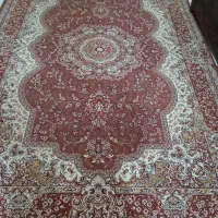 ۲ عدد فرش ۶ متری ۷۰۰ شانه کارکرده