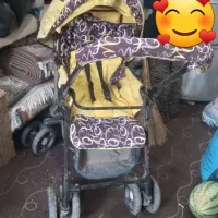 کالسکه سالم و تمیز مشکلی ندارد