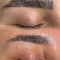 ریموو تخصصی آرایش دائم پاک سازی حرفه ای در یک جلسه