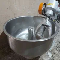 دستگاه خمیرکن