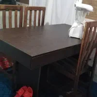 فوری میز نهارخوری تمیز چهار نفره ۳ عدد صندلی تمیز