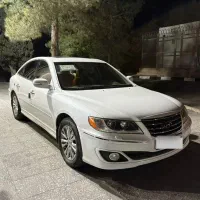 آزرا کالیفرنیا ۲۰۱۱