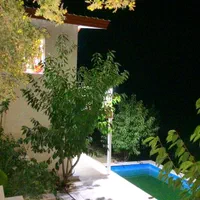 فروش و معاوضه باغچه 1100متری طالقان روستای انگه ه|فروش خانه و ویلا|طالقان, |دیوار