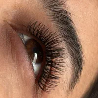 سالن زیبایی|خدمات آرایشگری و زیبایی|خوی, |دیوار