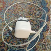 شارژ ایفون ۱۳ پرو با کابل