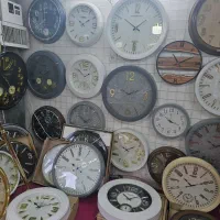 ساعت دیواری های فایبرگلاس و پلاستیکی