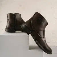 نیم بوت مردانه قهوه‌ای و مشکی مدل Rad|کیف، کفش، کمربند|فولادشهر, B1|دیوار