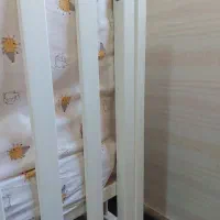 تخت کودک تمام چوب خارجی به همراه تشک خوشخواب|تخت و صندلی بچه|تهران, ونک|دیوار