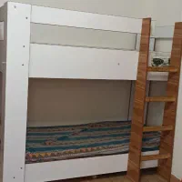 تخت دو طبقه