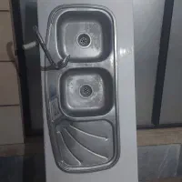 سینک و میز تلویزیون|آب‌چکان و نظم‌دهنده ظروف|هشتگرد, شهرک ولیعصر (مصلی)|دیوار