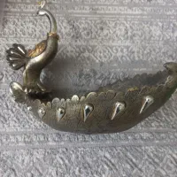 کشکول.یک عدد گلدان.گلاب پاش.بشقاب