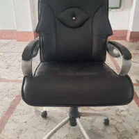 صندلی اداری و مدیریتی