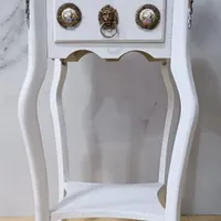 میز تلفنی