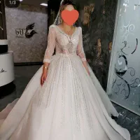 تخفیف ویژه کرایه و فروش انواع لباس عروس، محلی