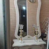 میز آینه و شمعدان