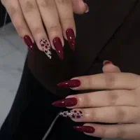زیبایی ناخن با کیفیت بالا
