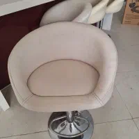 صندلی  کانتر کرم رنگ