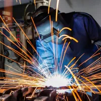 جوشکاری سیار ساخت انواع شابهای ساختمانی وصنعتی...