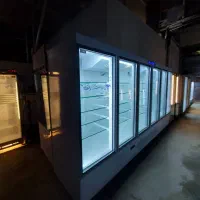 یخچال ایستاده ویترینی ۲.۵ متری بدون برفک|فروشگاه و مغازه|مشهد, فدک|دیوار