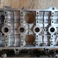 سر سیلندر ال ۹۰ داغی پوسته|قطعات یدکی و لوازم جانبی|تبریز, |دیوار