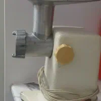 چند عدد وسایل خانه سالم درحد نو|آبمیوهگیر و آبمرکباتگیر|قم, انصارالحسین|دیوار