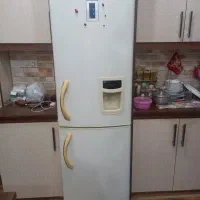 یخچال|یخچال و فریزر|لشت نشا, |دیوار