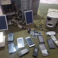 فروش گوشی خراب با کیس