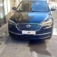 ماشین لیفان۸۲۰