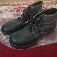 کفش کار مردانه