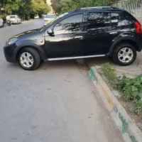 رنو ساندرو استپوی اتوماتیک، مدل ۱۳۹۶