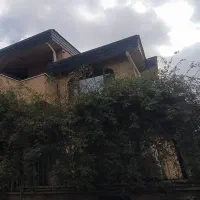 ۱۴۰متر حیاط مستغل  سعادتآباد