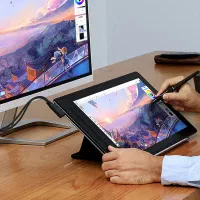 مانیتور طراحی تمام لمینت ۱۳ اینچ