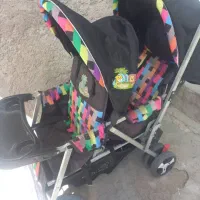 کالسکه دوقلو