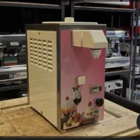 گل خامه.زن ایتالیایی