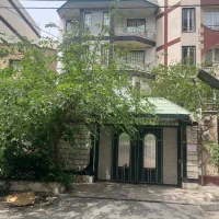 شهرک-غرب-700-متر-ویلا-با-700-متر-بنا