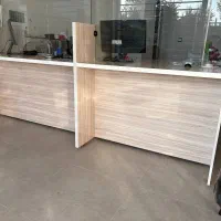 میز پذیرش دونفره درحده نو|مبلمان اداری|چورزق, |دیوار