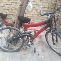 دو عدد دوچرخه ۲۶|دوچرخه، اسکیت، اسکوتر|رباط‌کریم, |دیوار