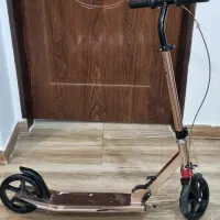 اسکوتر در حد نو|دوچرخه، اسکیت، اسکوتر|هشتگرد, طاووسیه|دیوار