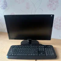 مانیتور سامسونگ بهمراه کیبورد