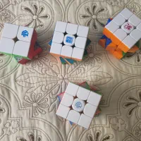 روبیک گنز ، مویو و دایان