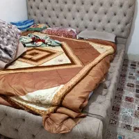 تخت دونفره همراه توشگ