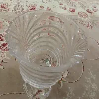 گلدان بلور پایه دار