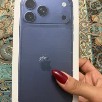 17 pro max ابی اکبند