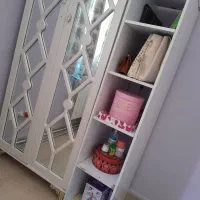 قفسه چوبی