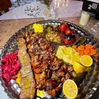 استخدام کارگر ساده تا ماهر در رستوران بین‌ المللی|استخدام خدمات فروشگاه و رستوران|تهران, سعادت‌آباد|دیوار