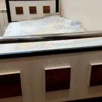 تخت خواب یکنفره