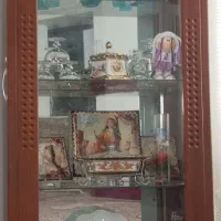 ویترین آینه دار
